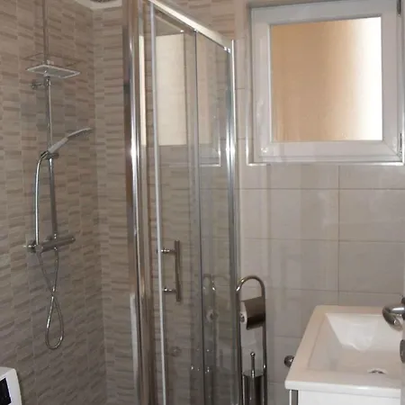 In - Insel Rab 17728 Apartamento *