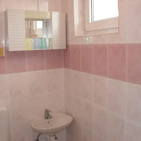 In - Insel Rab 17728 Lopar